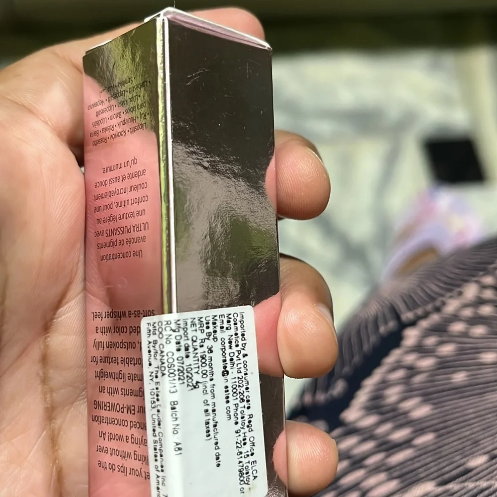 Too face lipstick in shade Brave 12 - Picture 5 of 6